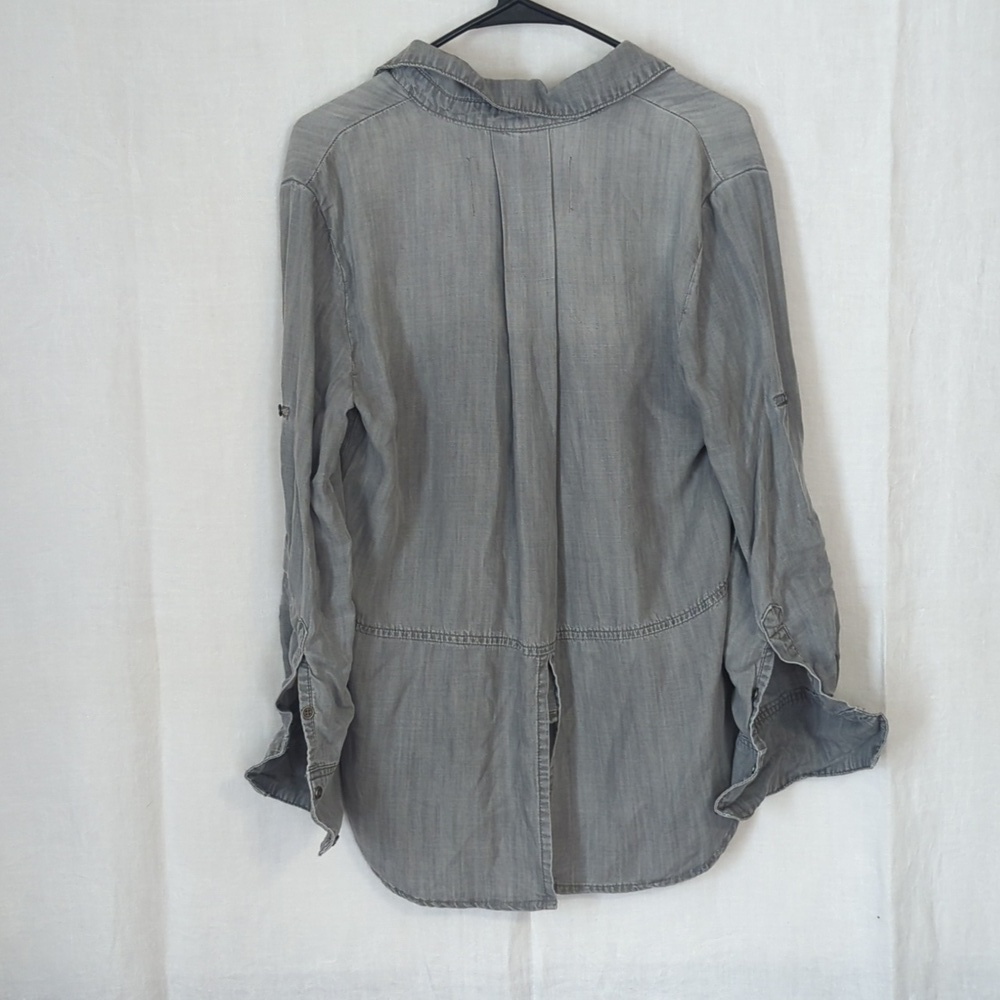 Bella Dahl Shirttail Button Down Grey Wash Tincel Size Small - Picture 7 of 7